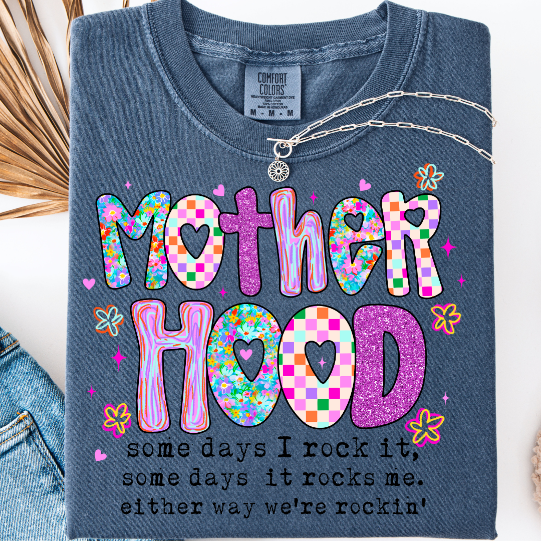MOTHERHOOD T-SHIRT
