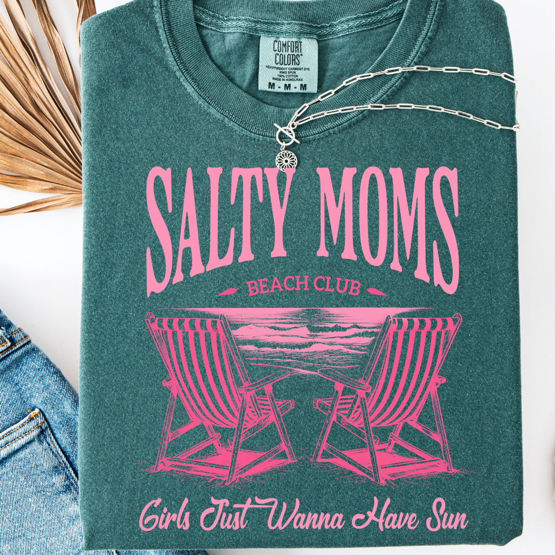 SALTY MOMS BEACH CLUB T-SHIRT