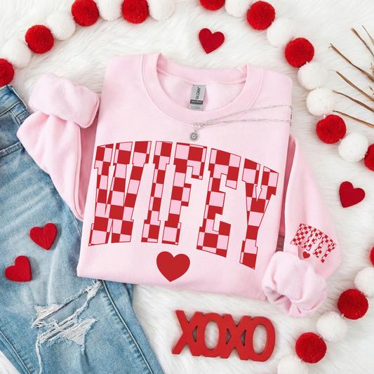 RETRO WIFEY VALENTINE'S SWEATSHIRT