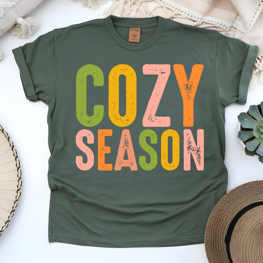 COZY SEASON T-SHIRT